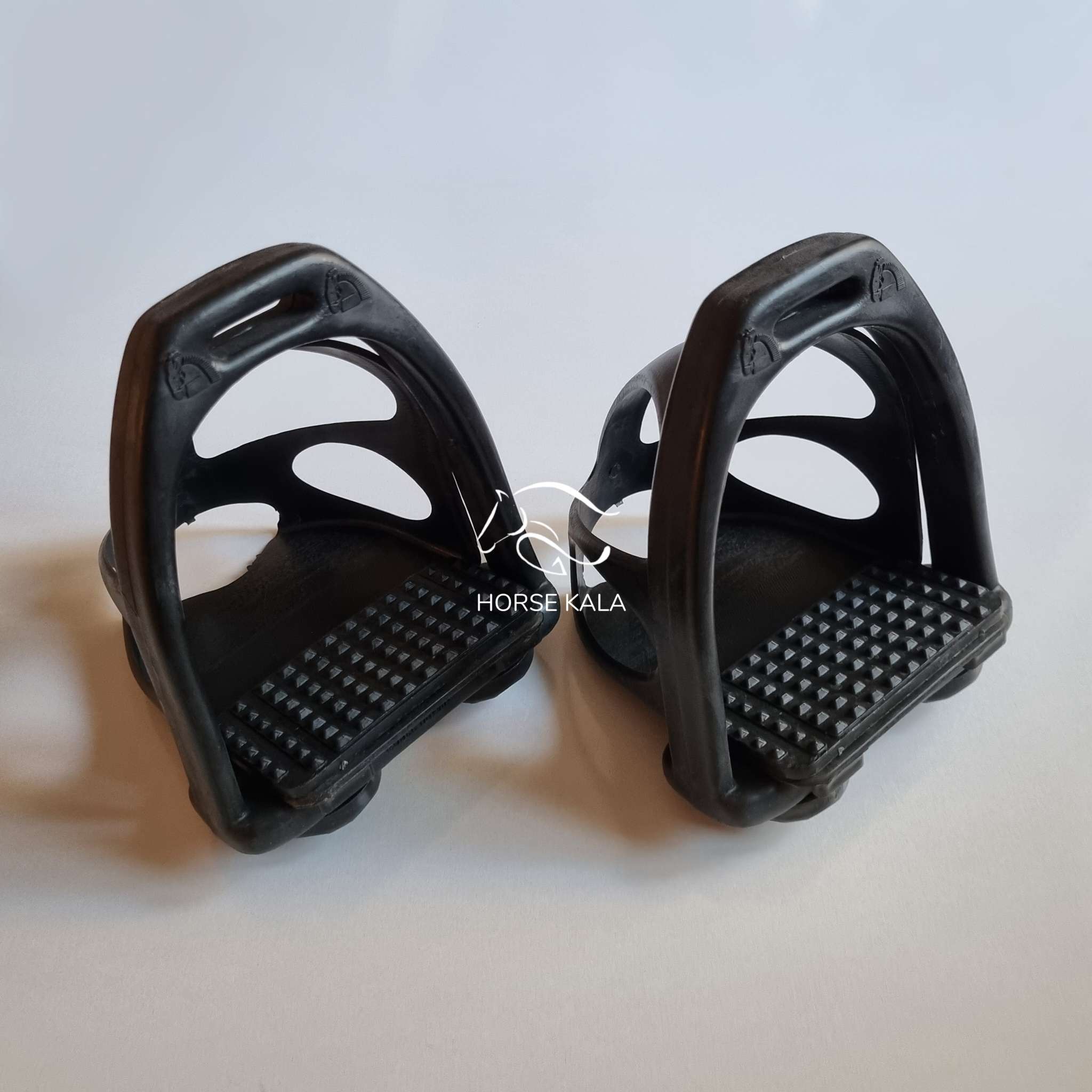 رکاب محافظ دار Cage stirrups